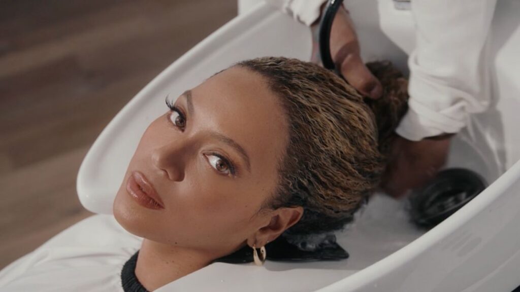 Beyoncé Announces $500,000 Fund for Cosmetology Schools and Salons Nationwide